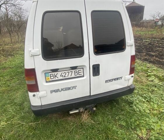 Білий Пежо Експерт вант.-пас., об'ємом двигуна 1.9 л та пробігом 3 тис. км за 2700 $, фото 3 на Automoto.ua