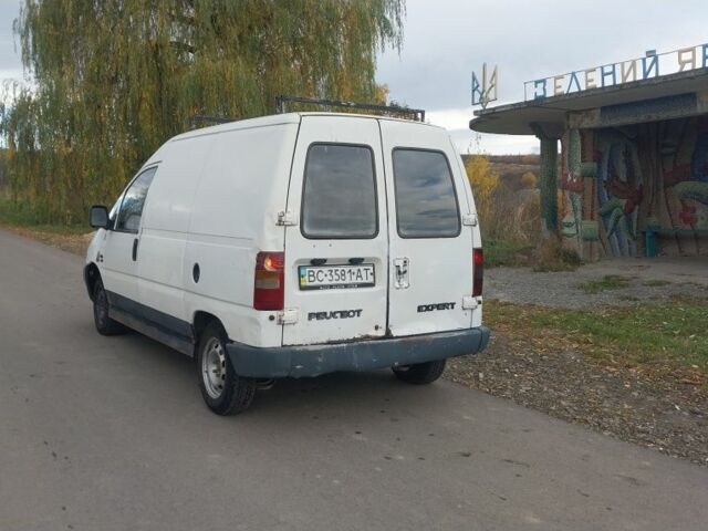 Белый Пежо Эксперт груз.-пасс., объемом двигателя 1.9 л и пробегом 250 тыс. км за 1800 $, фото 5 на Automoto.ua