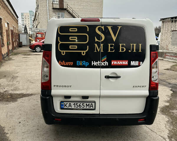 Белый Пежо Эксперт груз.-пасс., объемом двигателя 2 л и пробегом 301 тыс. км за 6000 $, фото 3 на Automoto.ua