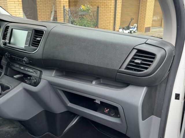 Белый Пежо Эксперт груз.-пасс., объемом двигателя 1.6 л и пробегом 155 тыс. км за 14500 $, фото 5 на Automoto.ua