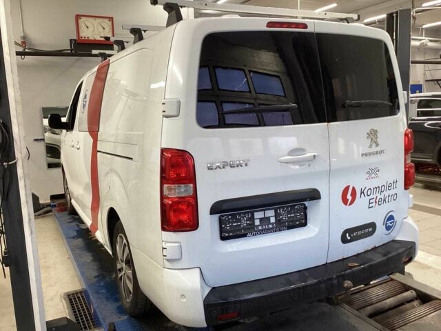 Білий Пежо Експерт вант.-пас., об'ємом двигуна 2 л та пробігом 174 тис. км за 14000 $, фото 4 на Automoto.ua