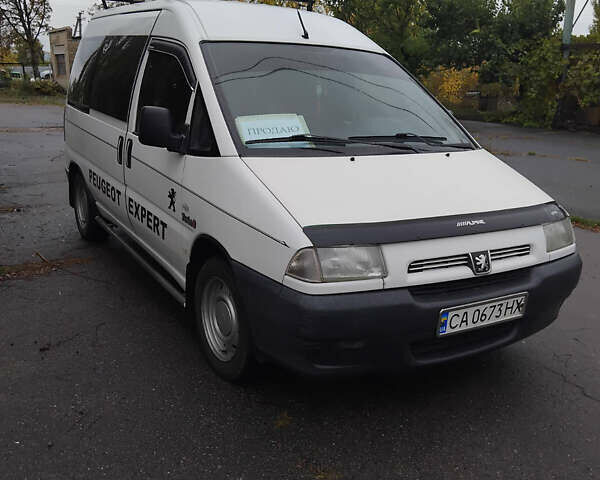 Білий Пежо Експерт вант.-пас., об'ємом двигуна 1.9 л та пробігом 382 тис. км за 3000 $, фото 10 на Automoto.ua
