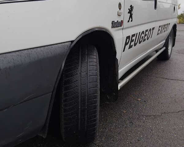 Білий Пежо Експерт вант.-пас., об'ємом двигуна 1.9 л та пробігом 382 тис. км за 3000 $, фото 12 на Automoto.ua