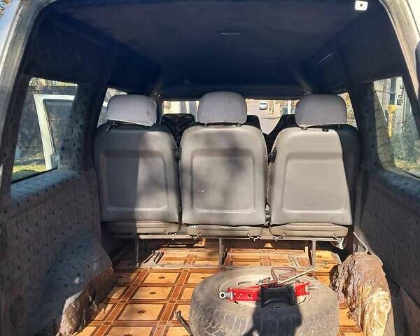 Білий Пежо Експерт вант.-пас., об'ємом двигуна 1.9 л та пробігом 300 тис. км за 2000 $, фото 6 на Automoto.ua