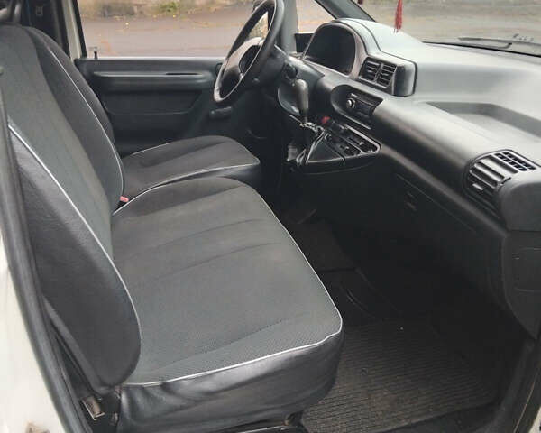 Білий Пежо Експерт вант.-пас., об'ємом двигуна 1.9 л та пробігом 382 тис. км за 3000 $, фото 3 на Automoto.ua