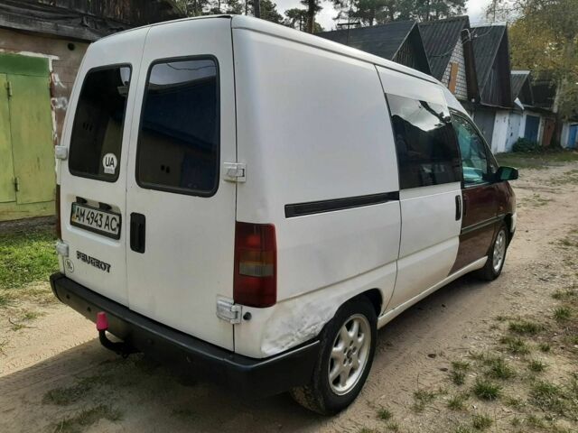 Білий Пежо Експерт вант.-пас., об'ємом двигуна 1.9 л та пробігом 259 тис. км за 2550 $, фото 7 на Automoto.ua