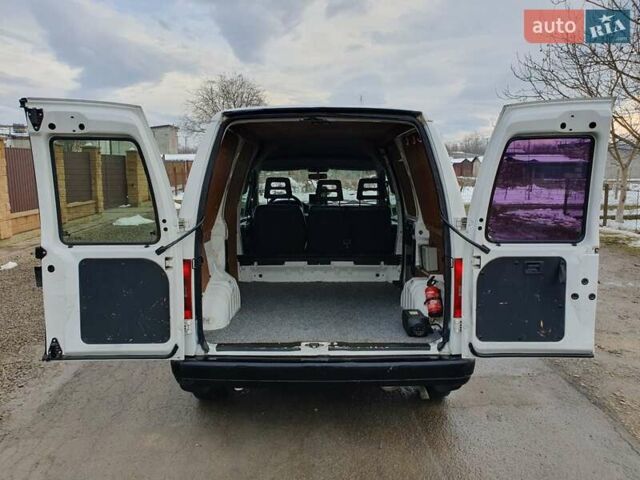 Белый Пежо Эксперт груз.-пасс., объемом двигателя 1.9 л и пробегом 470 тыс. км за 3300 $, фото 32 на Automoto.ua