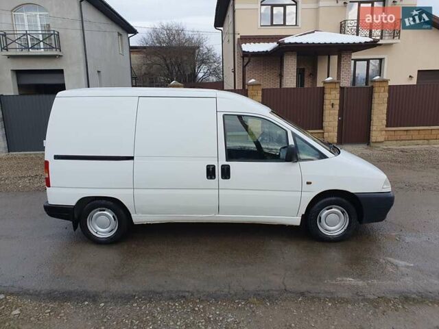 Белый Пежо Эксперт груз.-пасс., объемом двигателя 1.9 л и пробегом 470 тыс. км за 3300 $, фото 5 на Automoto.ua