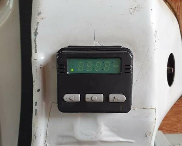 Белый Пежо Эксперт груз.-пасс., объемом двигателя 1.9 л и пробегом 470 тыс. км за 3300 $, фото 31 на Automoto.ua