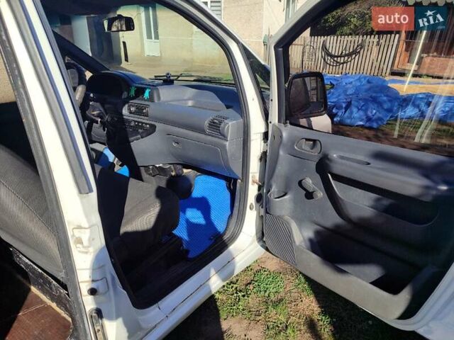 Білий Пежо Експерт вант.-пас., об'ємом двигуна 1.87 л та пробігом 400 тис. км за 3000 $, фото 4 на Automoto.ua