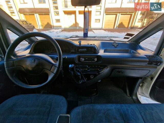 Белый Пежо Эксперт груз.-пасс., объемом двигателя 1.9 л и пробегом 321 тыс. км за 2999 $, фото 16 на Automoto.ua