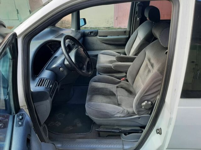 Білий Пежо Експерт вант.-пас., об'ємом двигуна 1.9 л та пробігом 259 тис. км за 2550 $, фото 10 на Automoto.ua