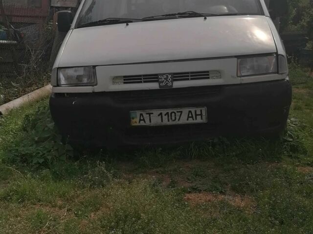 Пежо Эксперт груз.-пасс. 1998 в Зборов на Automoto.ua Белый Пежо Эксперт груз.-пасс., объемом двигателя 0 л и пробегом 2 тыс. км за 1600 $, фото 8 на Automoto.ua