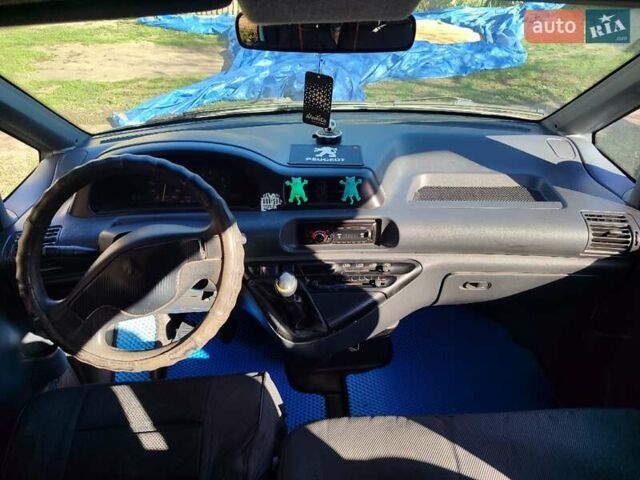 Білий Пежо Експерт вант.-пас., об'ємом двигуна 1.87 л та пробігом 400 тис. км за 3000 $, фото 2 на Automoto.ua