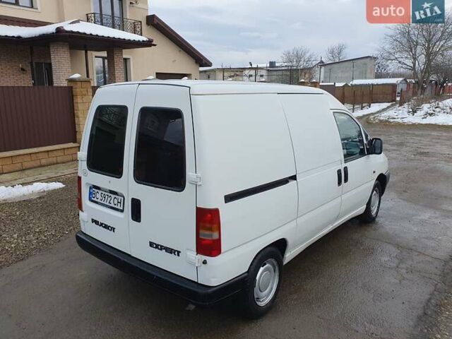 Белый Пежо Эксперт груз.-пасс., объемом двигателя 1.9 л и пробегом 470 тыс. км за 3300 $, фото 6 на Automoto.ua