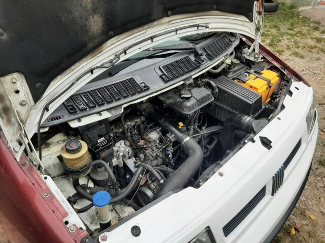 Білий Пежо Експерт вант.-пас., об'ємом двигуна 1.9 л та пробігом 259 тис. км за 2550 $, фото 8 на Automoto.ua