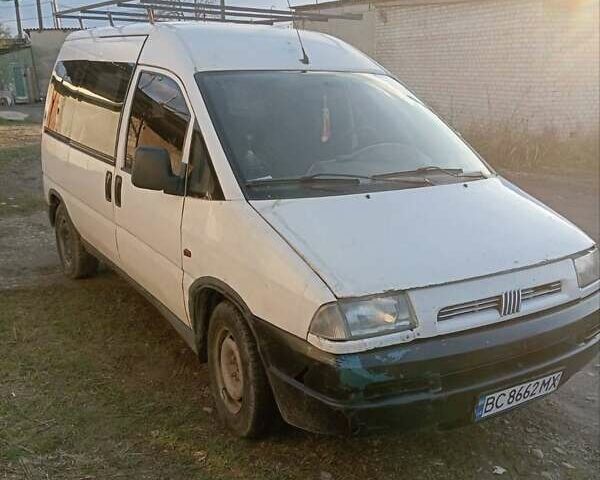 Белый Пежо Эксперт груз.-пасс., объемом двигателя 1.9 л и пробегом 230 тыс. км за 2500 $, фото 4 на Automoto.ua