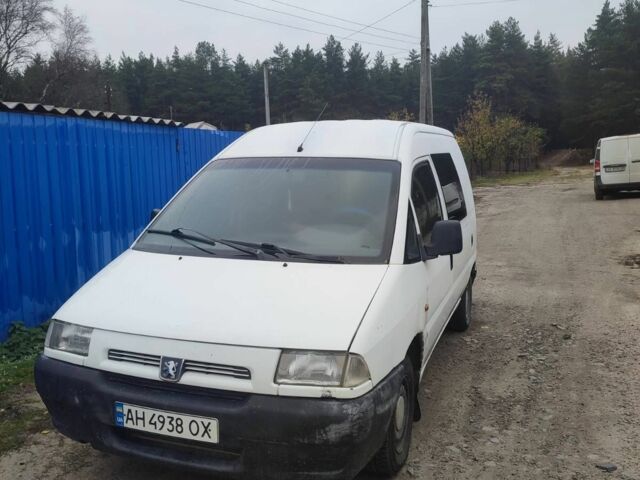 Білий Пежо Експерт вант.-пас., об'ємом двигуна 1.9 л та пробігом 300 тис. км за 2400 $, фото 5 на Automoto.ua