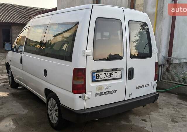 Белый Пежо Эксперт груз.-пасс., объемом двигателя 1.9 л и пробегом 270 тыс. км за 2900 $, фото 4 на Automoto.ua
