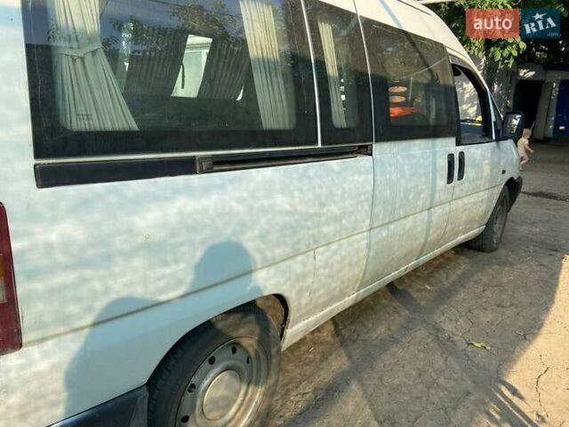 Білий Пежо Експерт вант.-пас., об'ємом двигуна 1.91 л та пробігом 999 тис. км за 3300 $, фото 1 на Automoto.ua