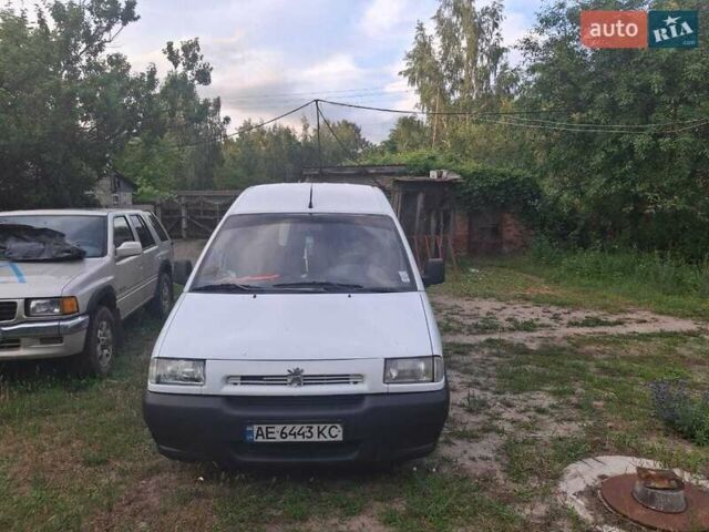 Білий Пежо Експерт вант.-пас., об'ємом двигуна 1.9 л та пробігом 568 тис. км за 2700 $, фото 3 на Automoto.ua