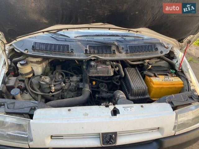 Білий Пежо Експерт вант.-пас., об'ємом двигуна 1.91 л та пробігом 999 тис. км за 3300 $, фото 9 на Automoto.ua