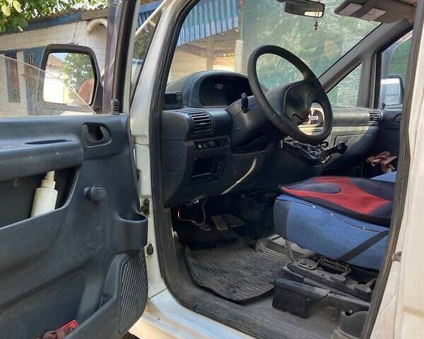 Білий Пежо Експерт вант.-пас., об'ємом двигуна 1.91 л та пробігом 999 тис. км за 3300 $, фото 6 на Automoto.ua