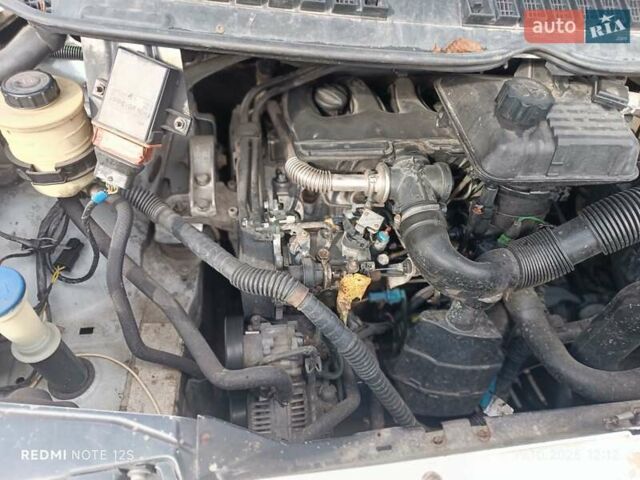 Пежо Эксперт груз.-пасс. 2000 в Львове на Automoto.ua Белый Пежо Эксперт груз.-пасс., объемом двигателя 1.87 л и пробегом 499 тыс. км за 3400 $, фото 18 на Automoto.ua