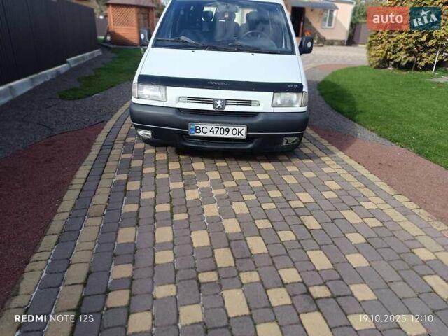 Пежо Эксперт груз.-пасс. 2000 в Львове на Automoto.ua Белый Пежо Эксперт груз.-пасс., объемом двигателя 1.87 л и пробегом 499 тыс. км за 3400 $, фото 1 на Automoto.ua