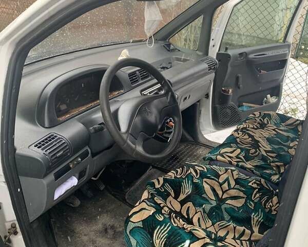 Білий Пежо Експерт вант.-пас., об'ємом двигуна 2 л та пробігом 312 тис. км за 3700 $, фото 4 на Automoto.ua