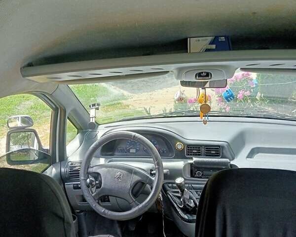 Белый Пежо Эксперт груз.-пасс., объемом двигателя 2 л и пробегом 450 тыс. км за 3300 $, фото 6 на Automoto.ua