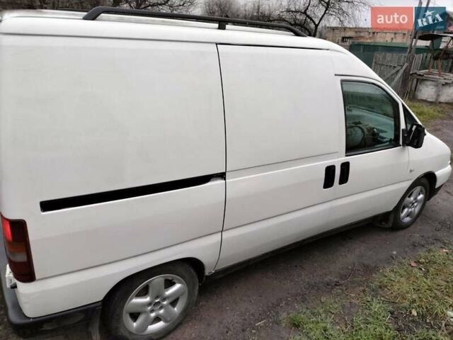 Белый Пежо Эксперт груз.-пасс., объемом двигателя 1.9 л и пробегом 404 тыс. км за 3000 $, фото 11 на Automoto.ua