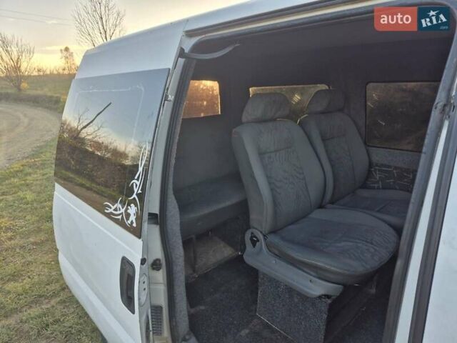 Белый Пежо Эксперт груз.-пасс., объемом двигателя 2 л и пробегом 300 тыс. км за 2550 $, фото 4 на Automoto.ua