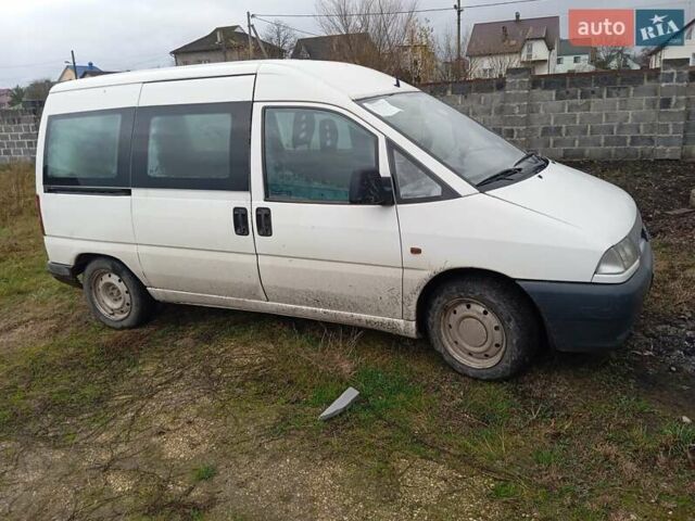 Белый Пежо Эксперт груз.-пасс., объемом двигателя 2 л и пробегом 500 тыс. км за 3000 $, фото 7 на Automoto.ua