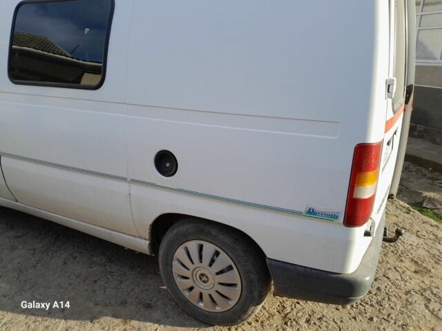 Белый Пежо Эксперт груз.-пасс., объемом двигателя 1.9 л и пробегом 240 тыс. км за 2650 $, фото 2 на Automoto.ua
