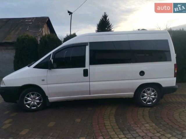 Білий Пежо Експерт вант.-пас., об'ємом двигуна 1.9 л та пробігом 380 тис. км за 4000 $, фото 2 на Automoto.ua