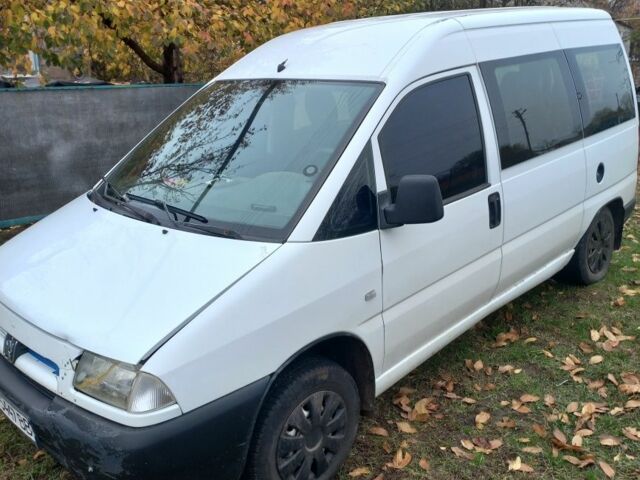 Білий Пежо Експерт вант.-пас., об'ємом двигуна 1.9 л та пробігом 300 тис. км за 2700 $, фото 2 на Automoto.ua