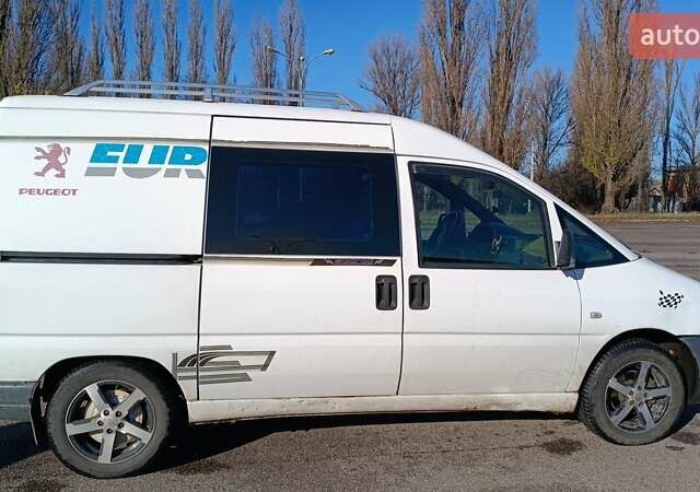 Белый Пежо Эксперт груз.-пасс., объемом двигателя 1.87 л и пробегом 350 тыс. км за 3600 $, фото 5 на Automoto.ua