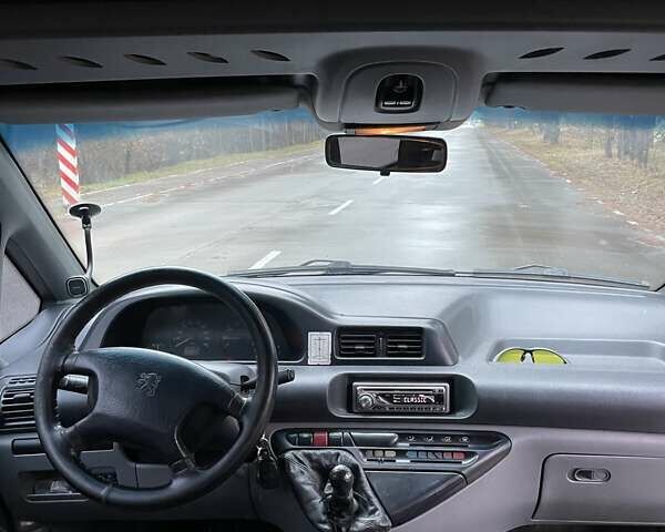 Белый Пежо Эксперт груз.-пасс., объемом двигателя 2 л и пробегом 300 тыс. км за 3500 $, фото 11 на Automoto.ua