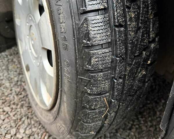 Белый Пежо Эксперт груз.-пасс., объемом двигателя 2 л и пробегом 302 тыс. км за 3999 $, фото 11 на Automoto.ua