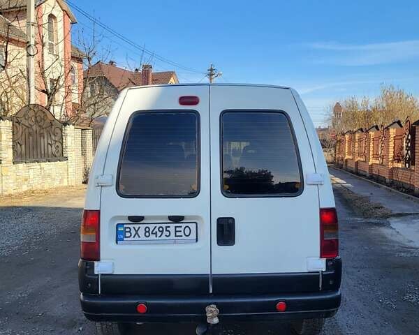 Белый Пежо Эксперт груз.-пасс., объемом двигателя 2 л и пробегом 450 тыс. км за 4300 $, фото 3 на Automoto.ua