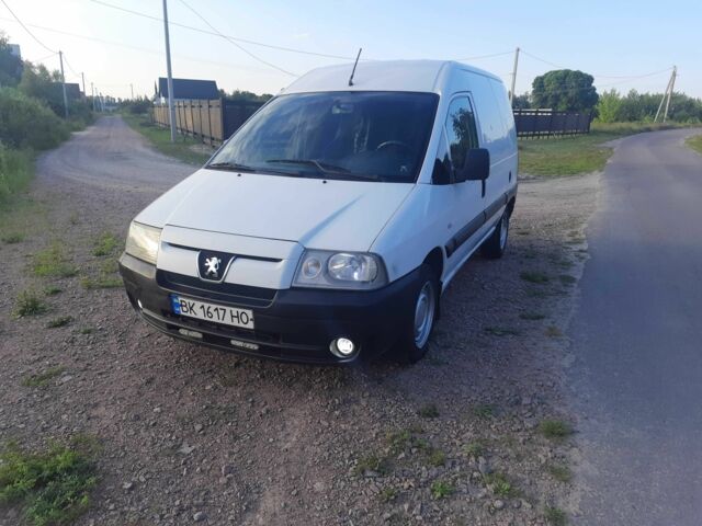 Белый Пежо Эксперт груз.-пасс., объемом двигателя 2 л и пробегом 400 тыс. км за 3400 $, фото 9 на Automoto.ua