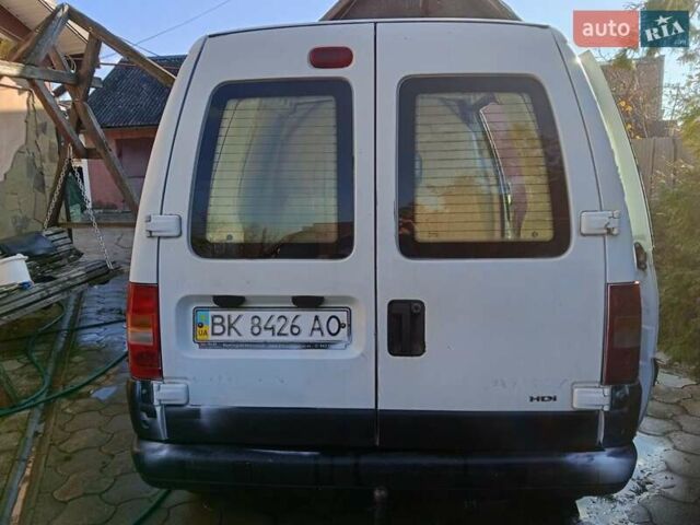 Белый Пежо Эксперт груз.-пасс., объемом двигателя 2 л и пробегом 348 тыс. км за 3400 $, фото 9 на Automoto.ua