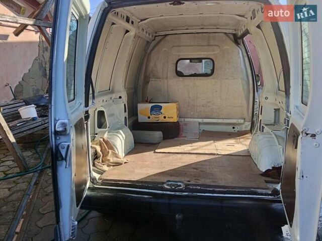 Белый Пежо Эксперт груз.-пасс., объемом двигателя 2 л и пробегом 348 тыс. км за 3400 $, фото 18 на Automoto.ua