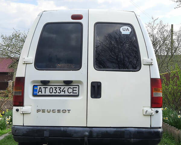 Білий Пежо Експерт вант.-пас., об'ємом двигуна 2 л та пробігом 395 тис. км за 4200 $, фото 4 на Automoto.ua