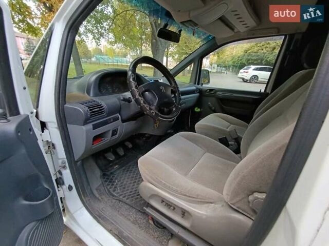 Белый Пежо Эксперт груз.-пасс., объемом двигателя 2 л и пробегом 287 тыс. км за 5400 $, фото 10 на Automoto.ua