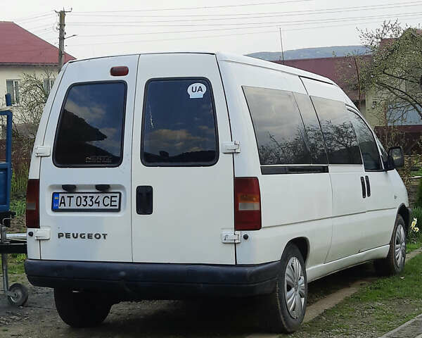 Білий Пежо Експерт вант.-пас., об'ємом двигуна 2 л та пробігом 395 тис. км за 4200 $, фото 1 на Automoto.ua