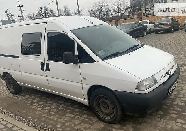 Белый Пежо Эксперт груз.-пасс., объемом двигателя 1.9 л и пробегом 340 тыс. км за 3500 $, фото 17 на Automoto.ua