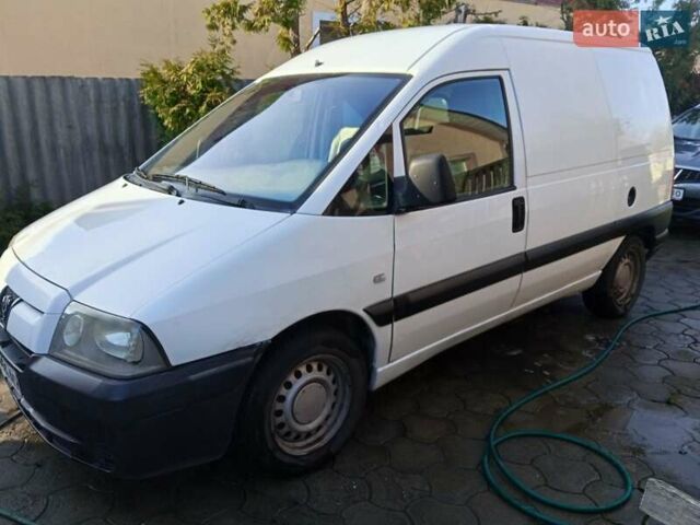 Белый Пежо Эксперт груз.-пасс., объемом двигателя 2 л и пробегом 348 тыс. км за 3400 $, фото 4 на Automoto.ua