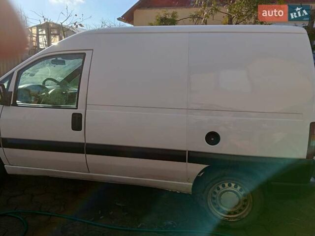 Белый Пежо Эксперт груз.-пасс., объемом двигателя 2 л и пробегом 348 тыс. км за 3400 $, фото 6 на Automoto.ua